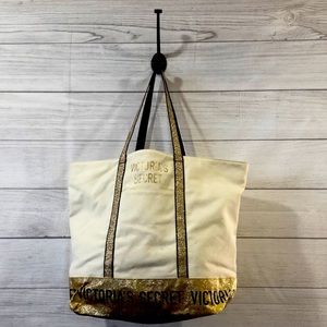 Victoria’s Secret tote